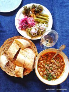 Lobio with bread & pickled vegetables